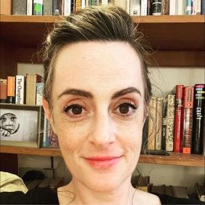 Meet your Posher, Adrienne